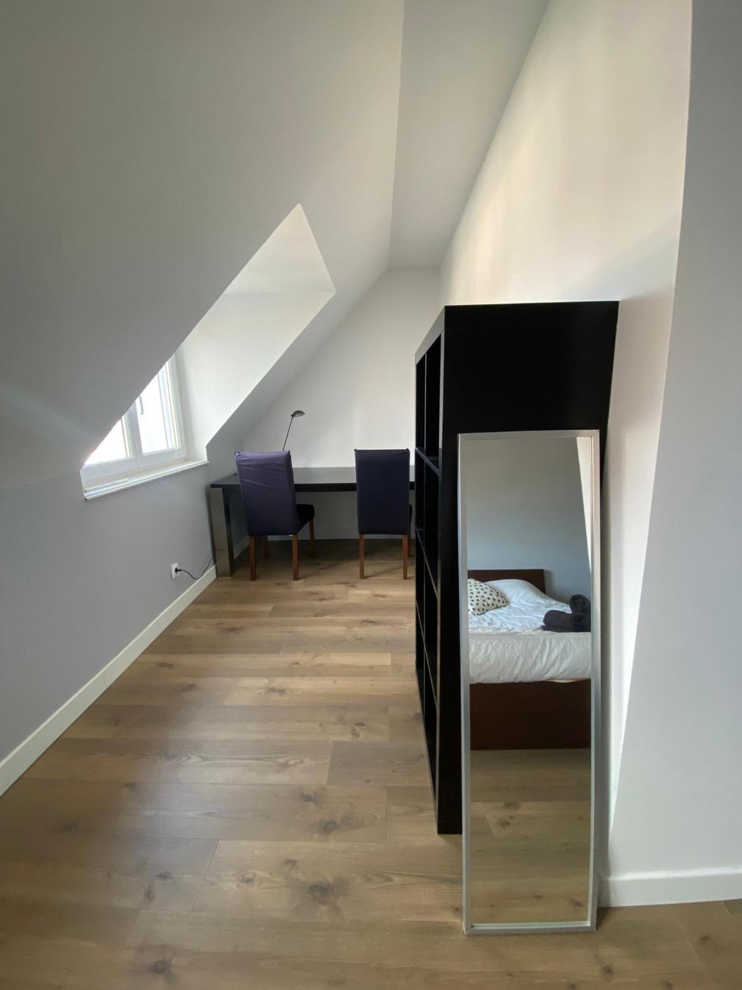 2 Chambres Hyper Centre Avec Place De Parking Et Wifi Amiens Esterno foto